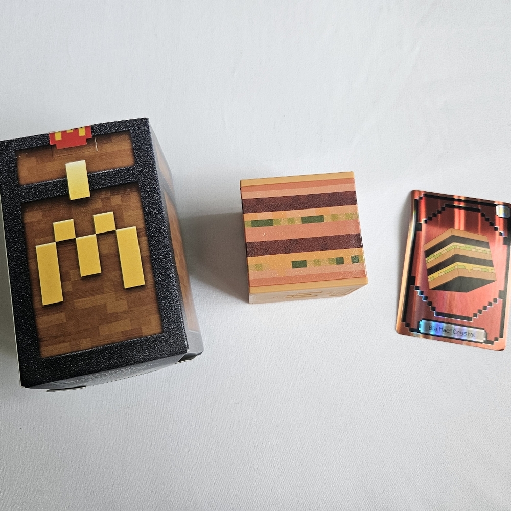 Minecraft Themed Collectible Set